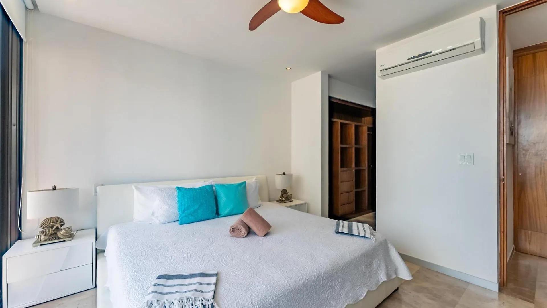 Kuxtal Luxury Condo With Rooftop Playa del Carmen