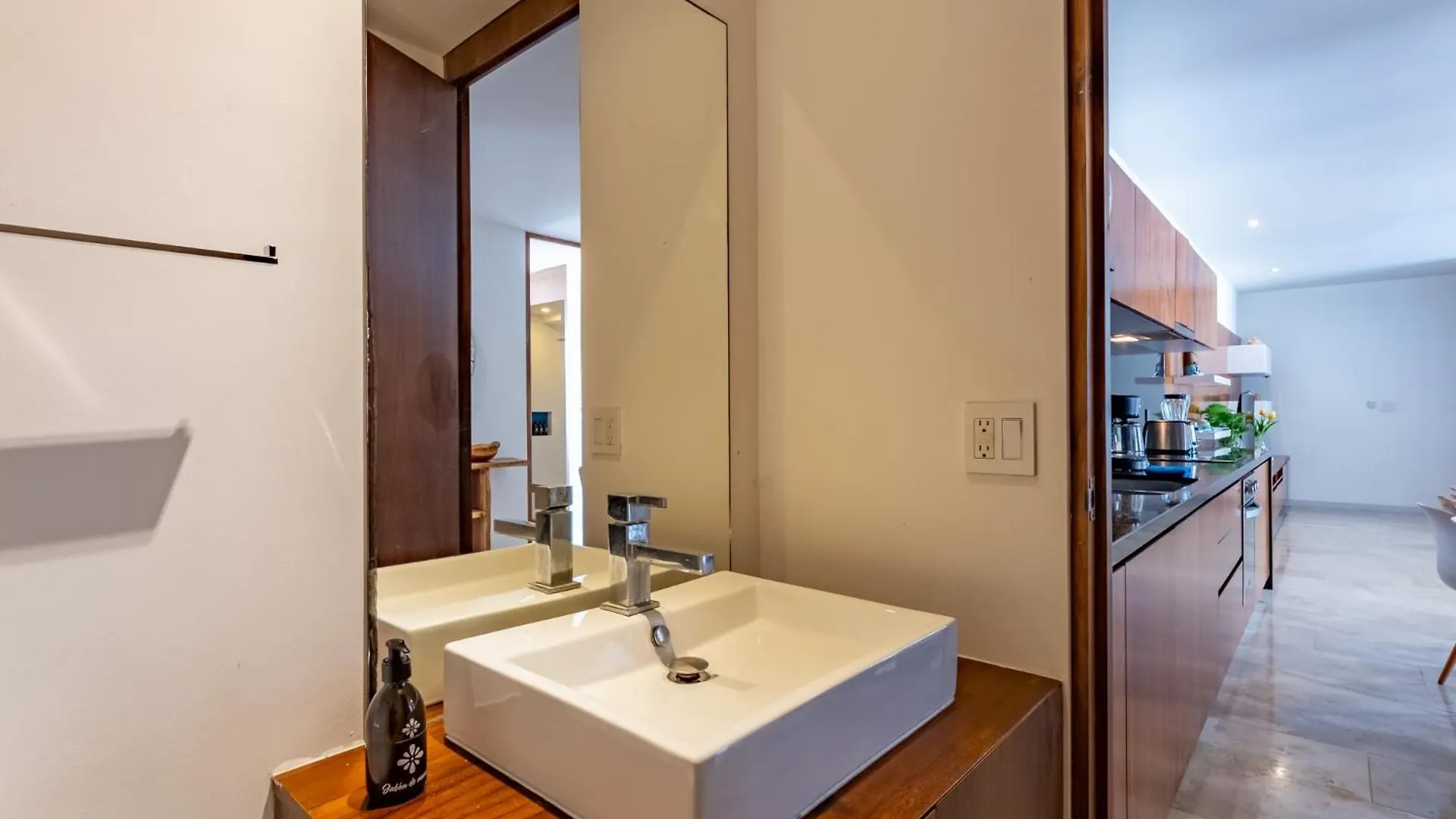 Kuxtal Luxury Condo With Rooftop Playa del Carmen